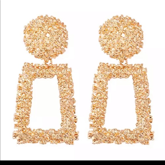 • Tatum • Etched Geometric Earrings - Picture 2 of 3